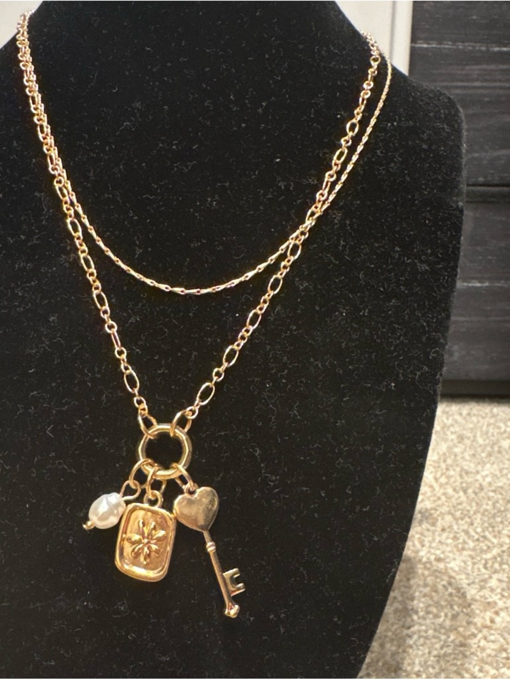 wild fable Gold-Tone Layered Charm Necklace with Key, Locket & Pearl